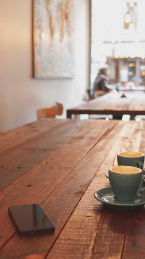 传奇114搜服网截图3